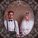 Improvisationstheater Tapetenwechsel „Jede Rose hat auch Stacheln“
