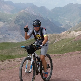 Mountainbike-Abenteuer im freundlichen Gebirgsland Kirgisistan