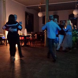 Donner(-stags)-Milonga