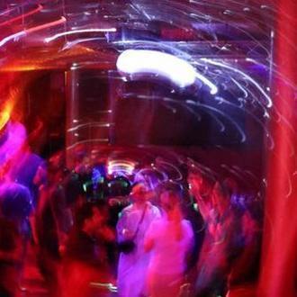 Schwoof mit DJ Wassi