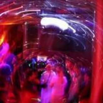 Schwoof mit DJ Wassi