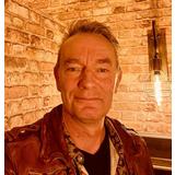 MIKE KILIAN & Verstärkung    