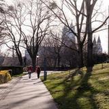 Zwischen Berg und tiefen, tiefen Tal