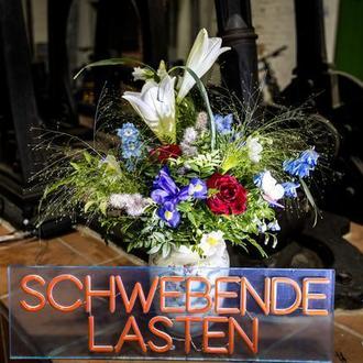 Annett Gröschner „Schwebende Lasten“