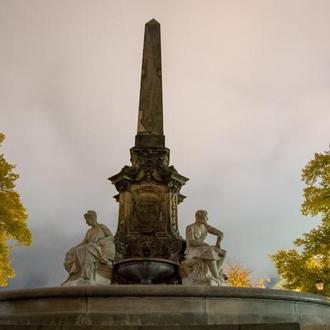 Von der Nordfront zur Festung Mark