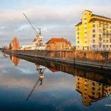 Rund ums Hafenbecken