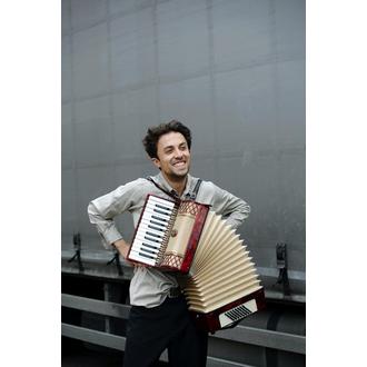JAKOB GÜHRING „ROMY, LA MER ET LA MUSIQUE”