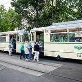 MIT DER LINIE 4 UM DIE WELT