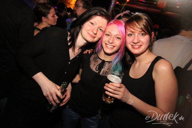 Bluelines_feb2014_dudek-4170