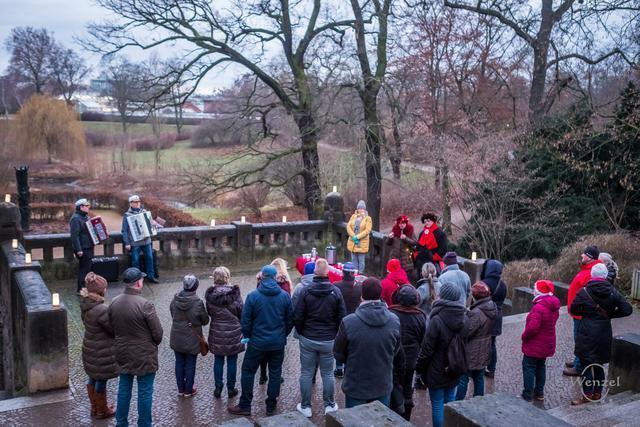 Zwischen-den-jahren-fuehrung-407-wenzel-oschington