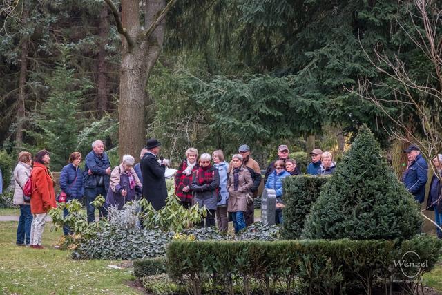 Fuehrung-suedfriedhof-404-wenzel-oschington