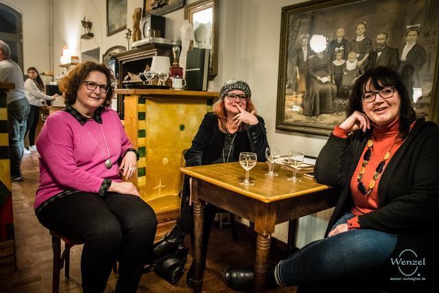 Vernissage-wunder-and-nein-423-wenzel-oschington