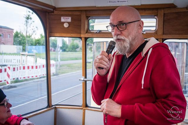 Linie-4-lesung-426-wenzel-oschington