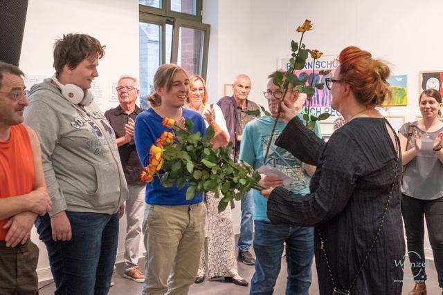 Vernissage-zinnober-415-wenzel-oschington