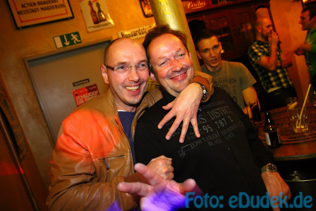 Bluelines_11-2011_dudek-6328