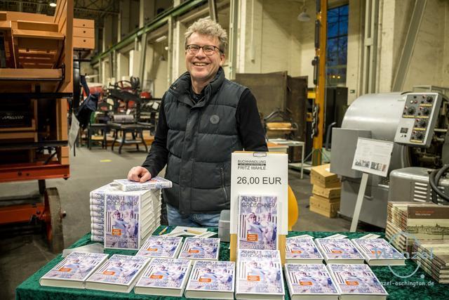 Buch.groeschner-409-wenzel-oschington