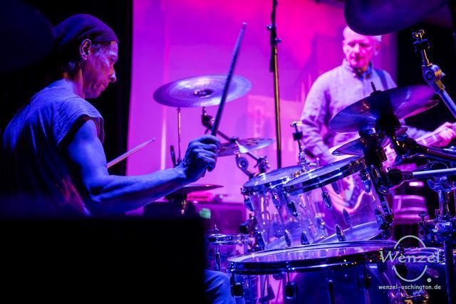 Hyparschall.record.release-406-wenzel-oschington