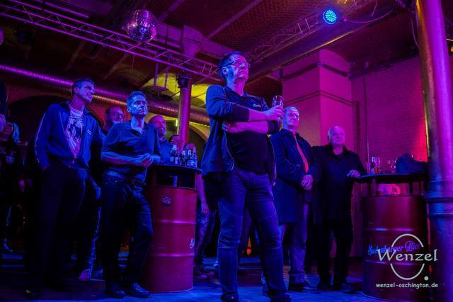 Hyparschall.record.release-412-wenzel-oschington