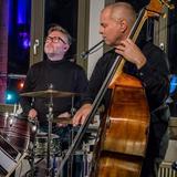 Thumb_musikclub.gruen.rot.t.wollner-415-wenzel-oschington