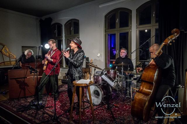 Musikclub.gruen.rot.t.wollner-419-wenzel-oschington