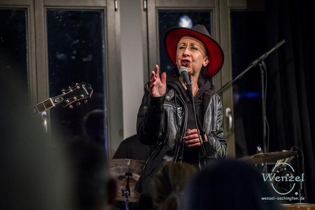 Musikclub.gruen.rot.t.wollner-422-wenzel-oschington