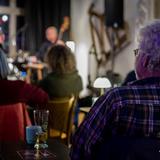 Thumb_musikclub.gruen.rot.t.wollner-423-wenzel-oschington