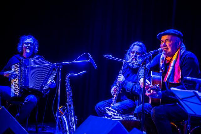 Ruehmann.band.2025-403-wenzel-oschington