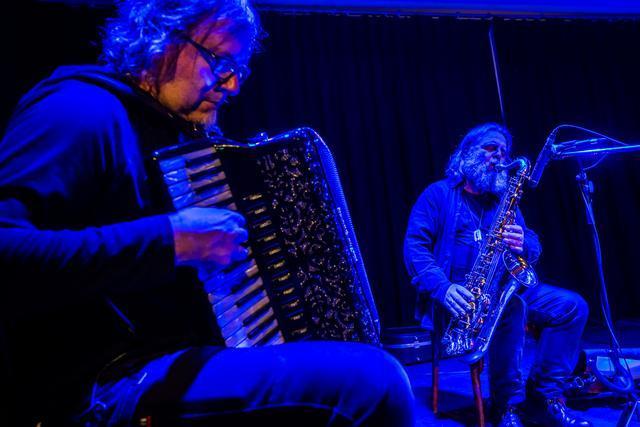 Ruehmann.band.2025-408-wenzel-oschington