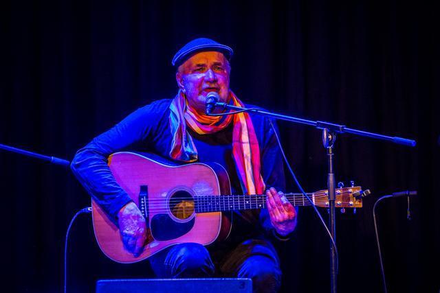 Ruehmann.band.2025-409-wenzel-oschington