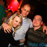 Thumb_bluelines_13.4.12_dudek-3259